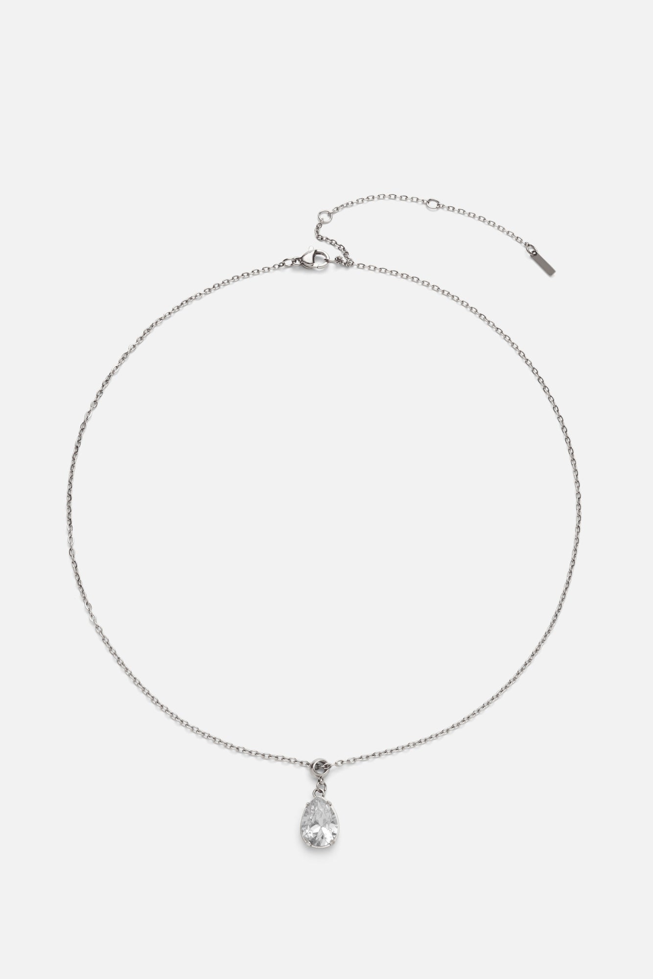 MUSE NECKLACE
