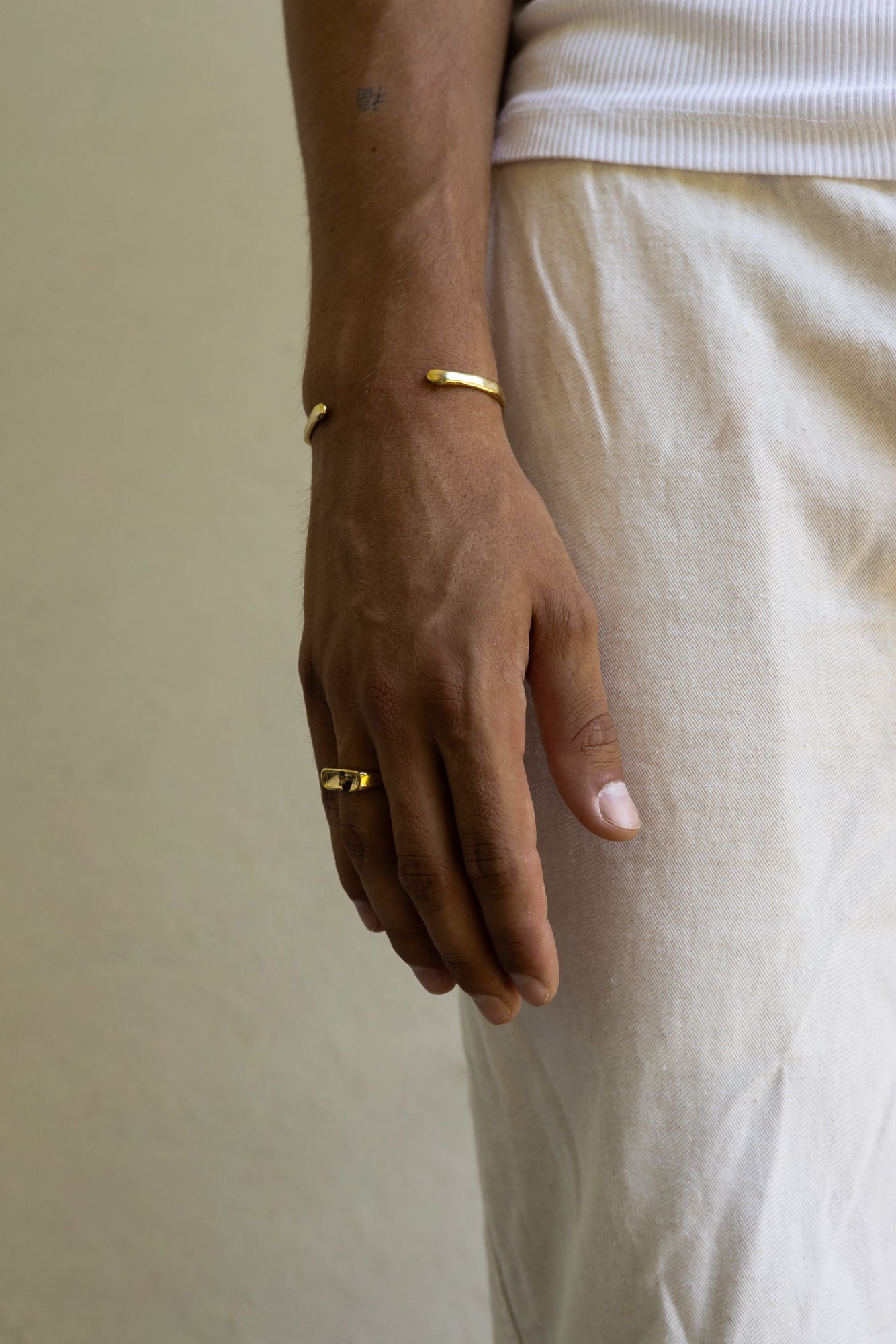 BURST RING