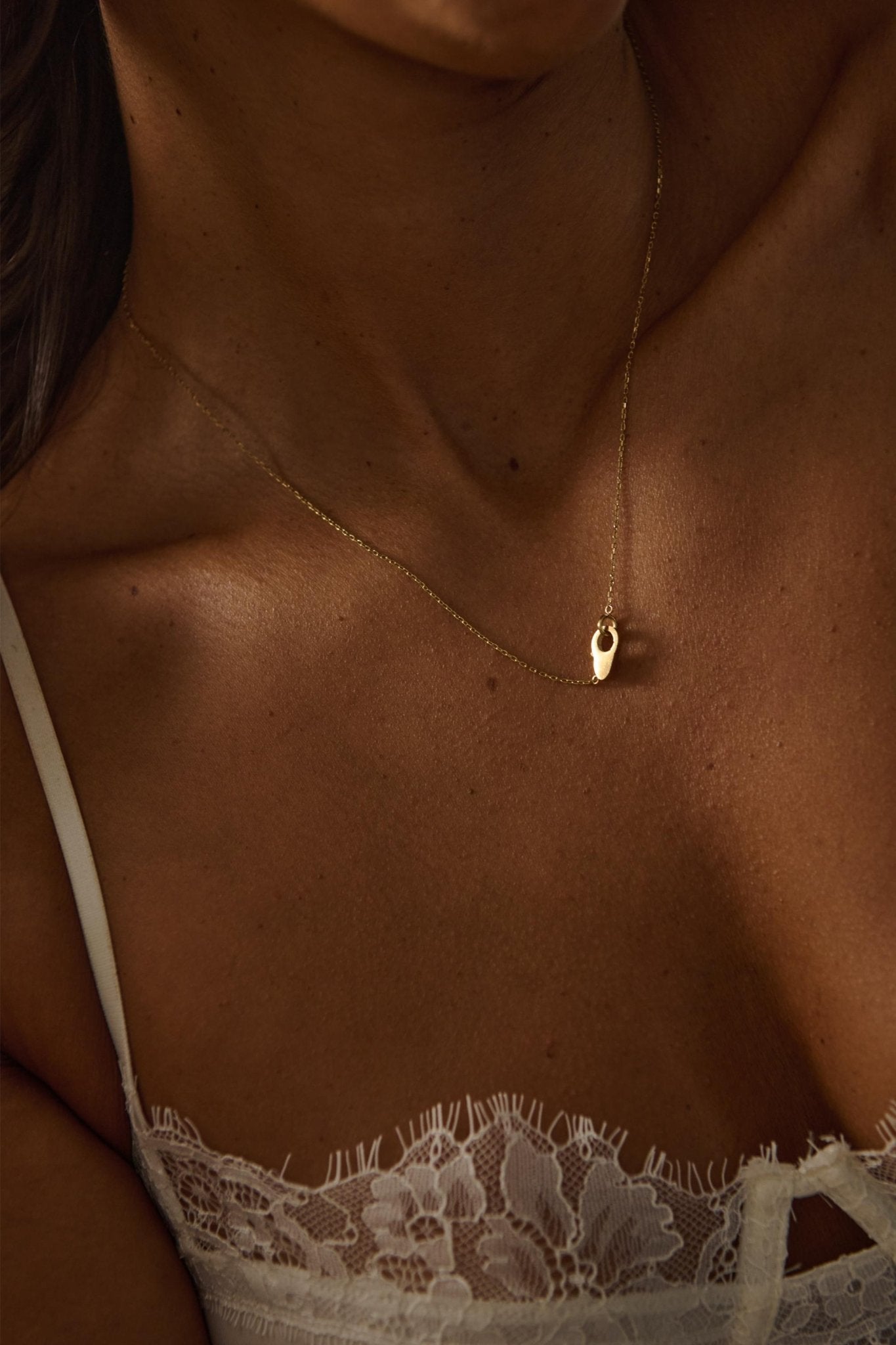 FIORÉ NECKLACE