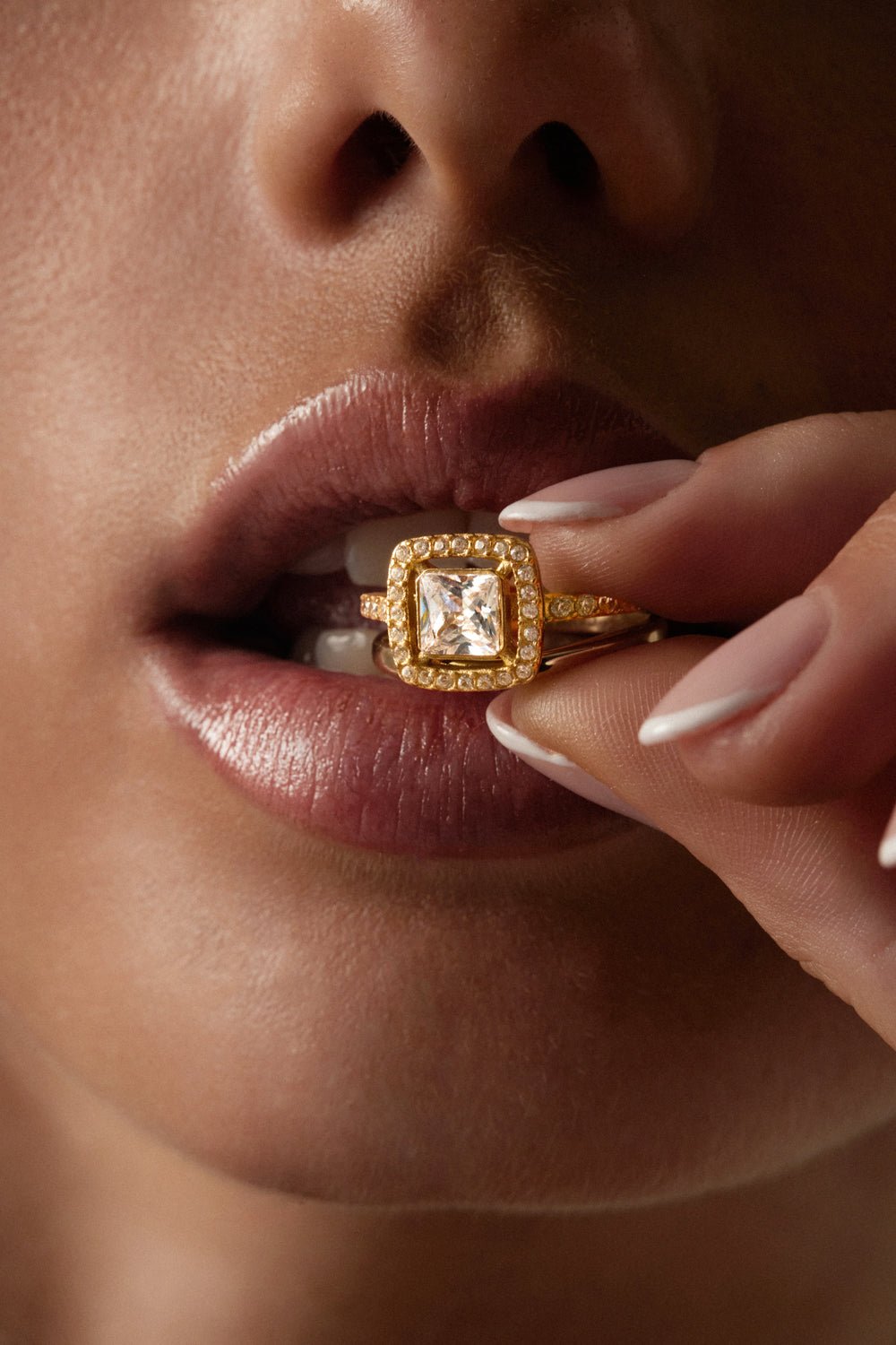 MIDNIGHT RING