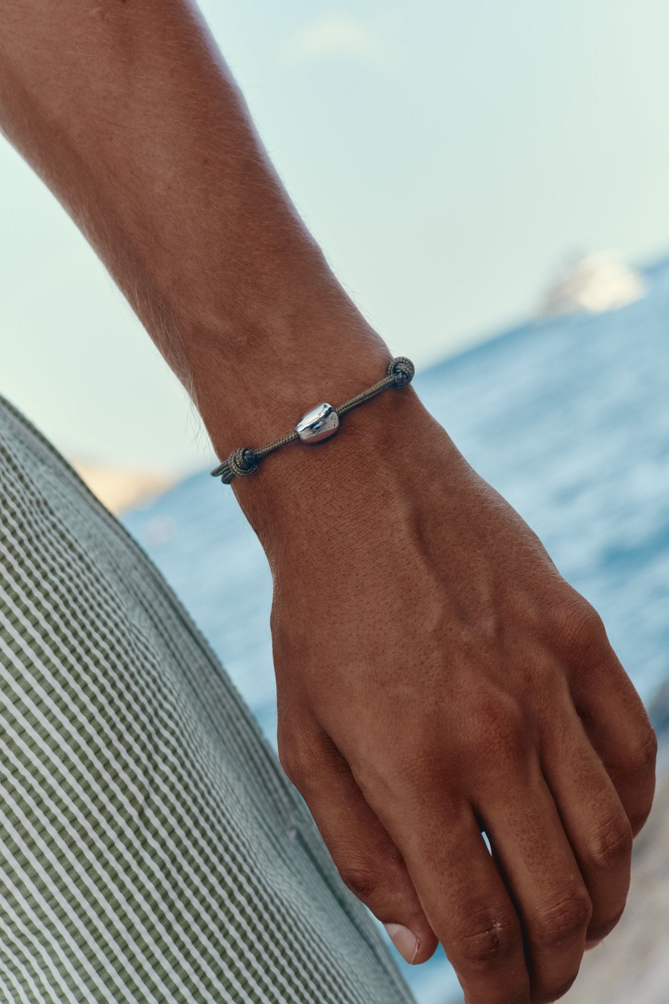 SEED BRACELET