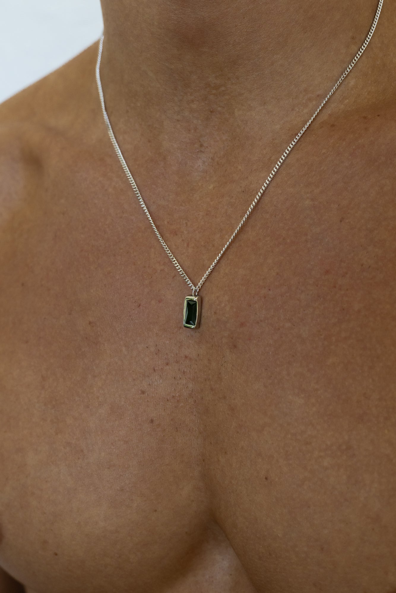 ATLAS NECKLACE