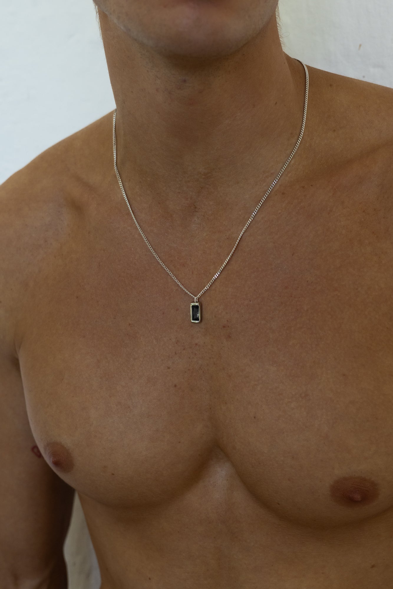 ATLAS NECKLACE