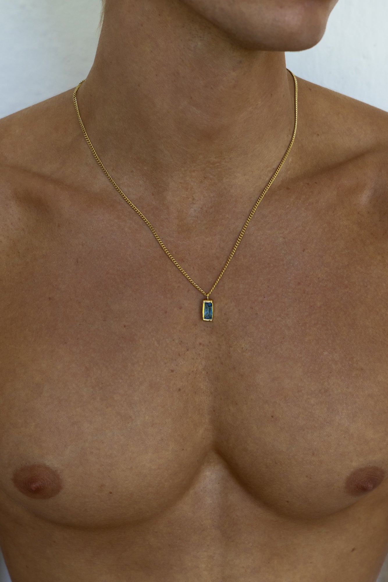 ATLAS NECKLACE
