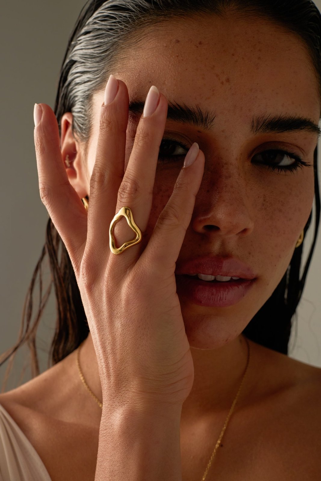 BORA RING