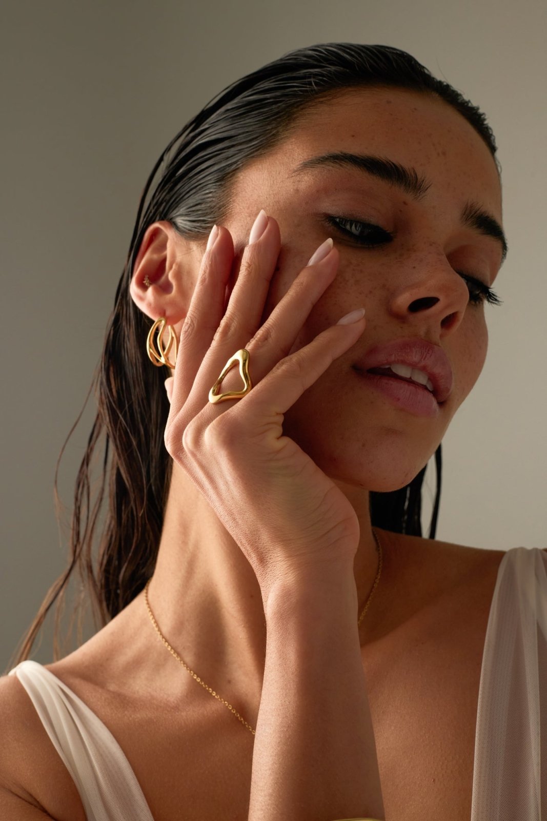 BORA RING