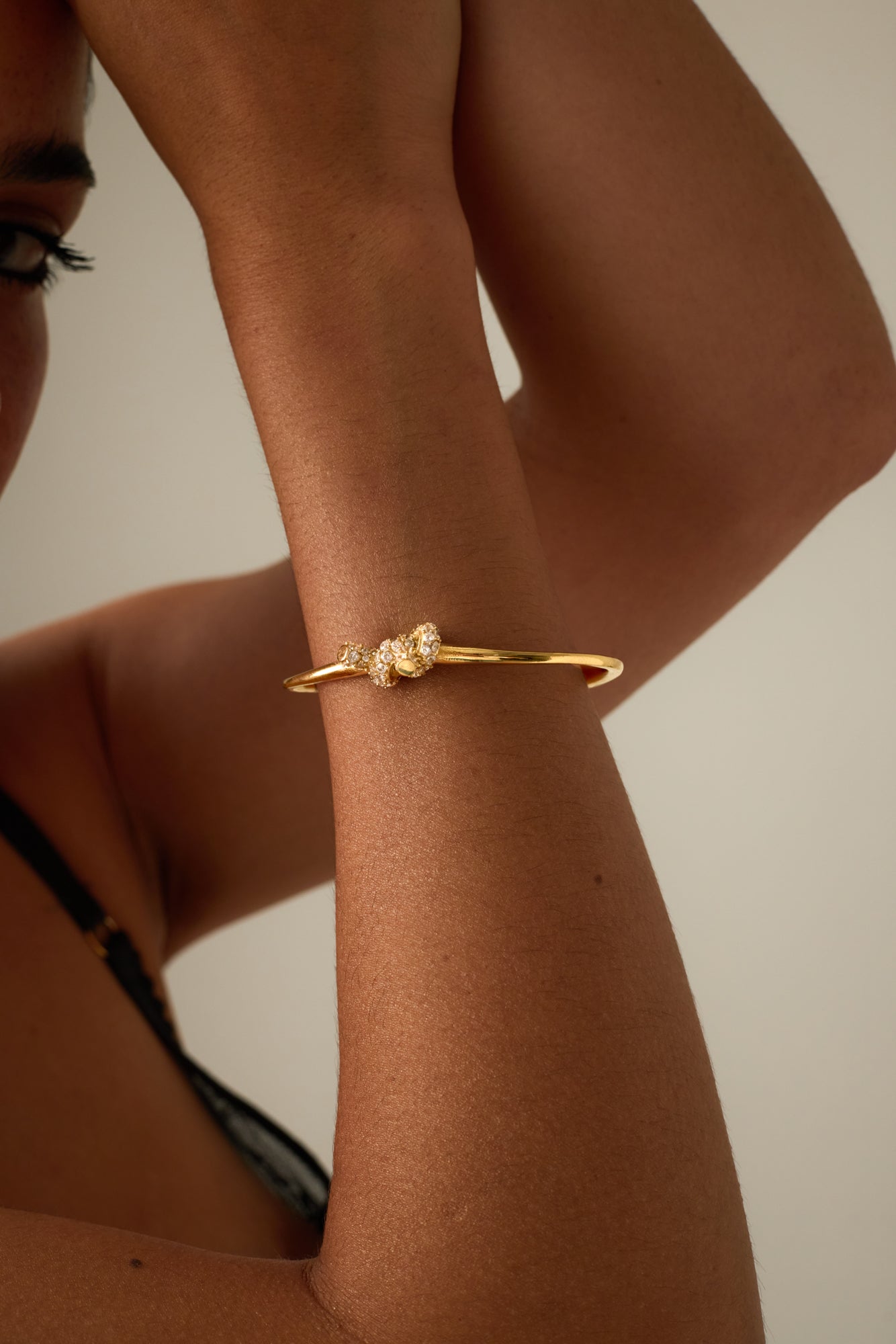CORAL BRACELET