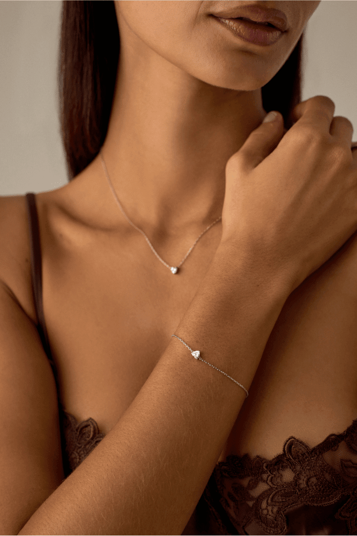 HEART STONE BRACELET