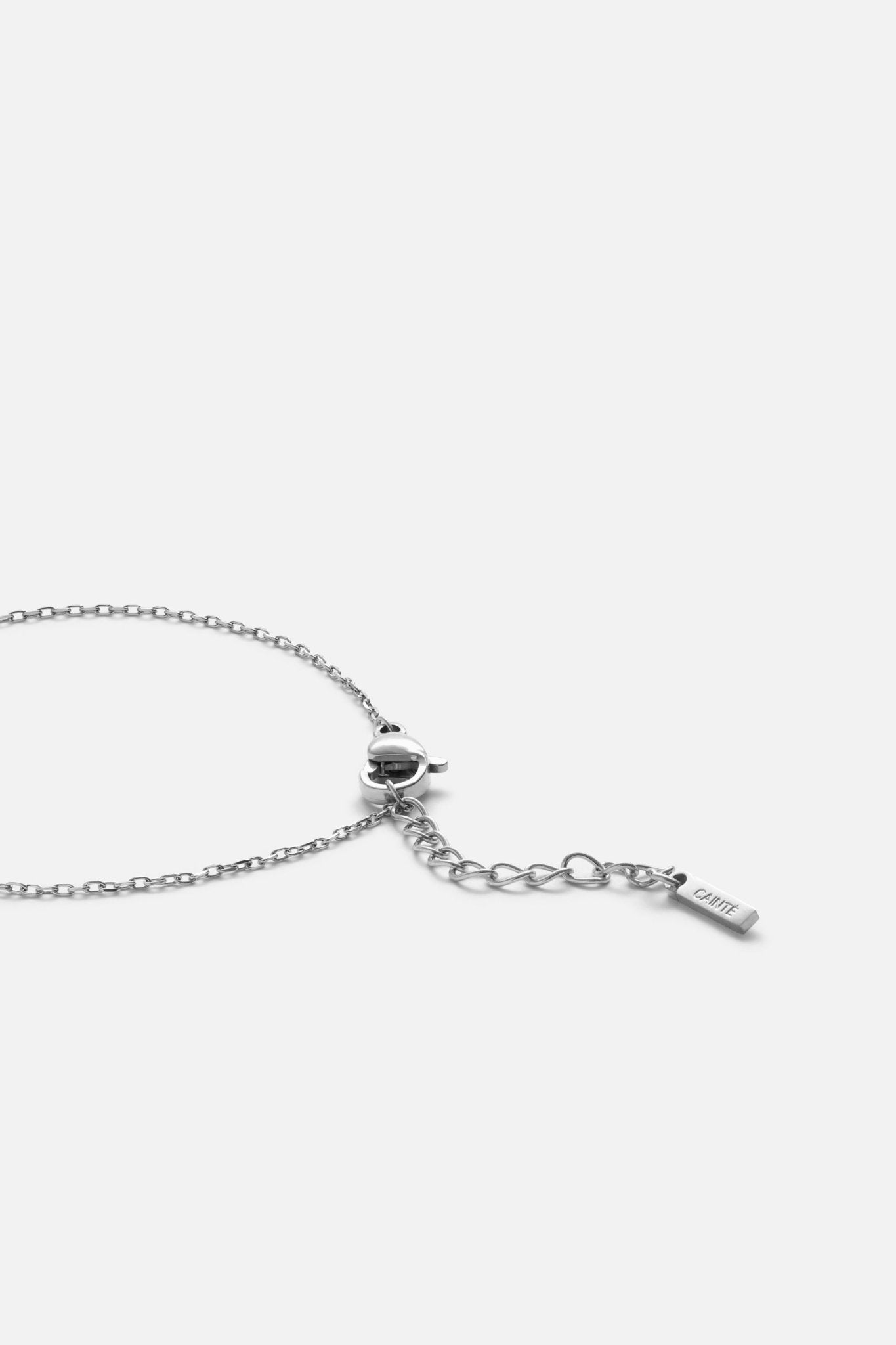 LETTER BRACELET (A-Z)