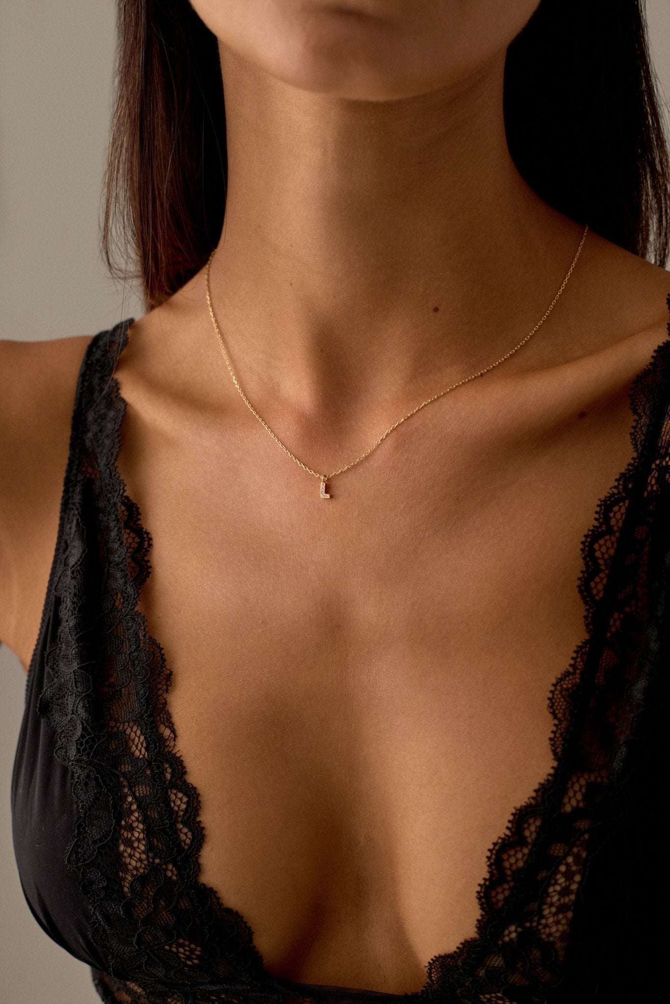 LETTER NECKLACE (A-Z)