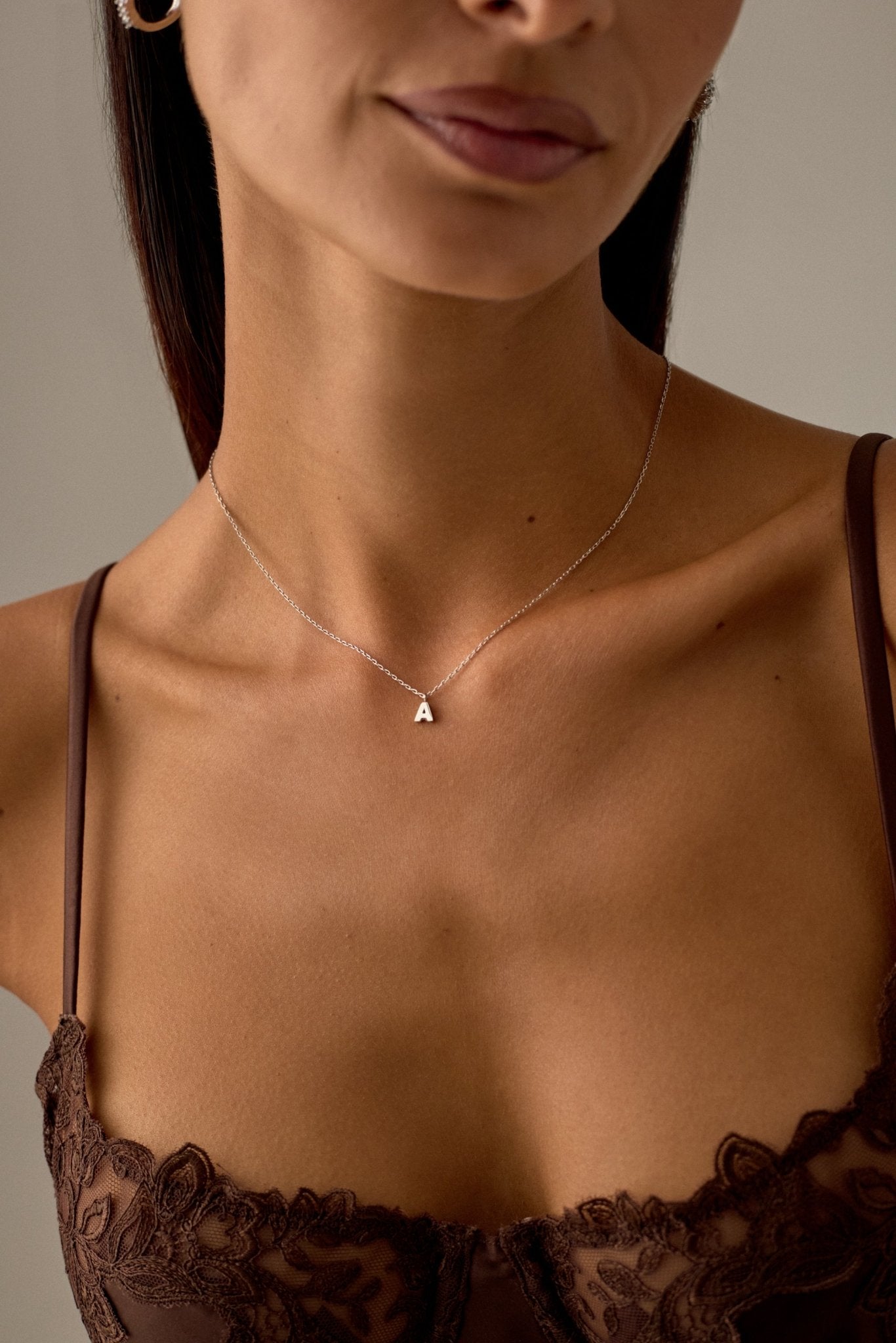 LETTER POLISHED NECKLACE (A-Z)