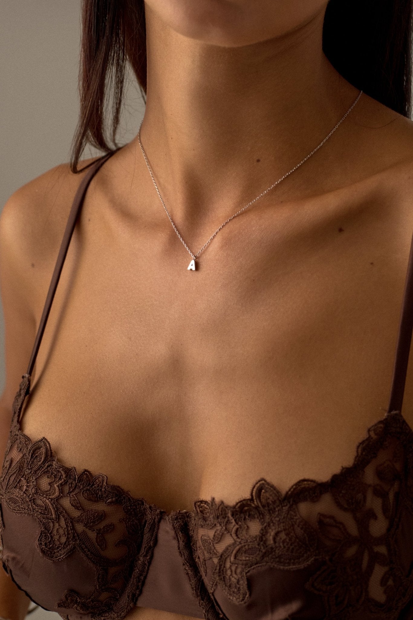LETTER POLISHED NECKLACE (A-Z)
