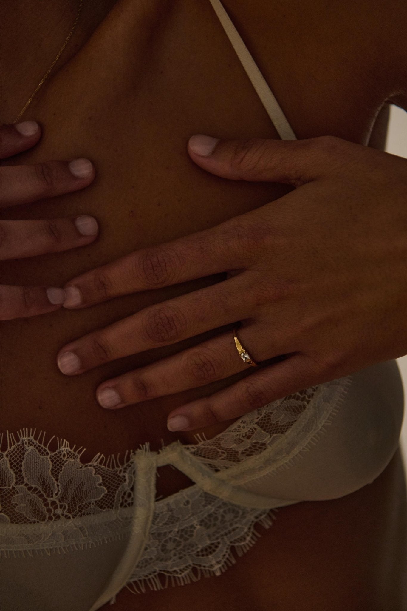 LOIVE RING