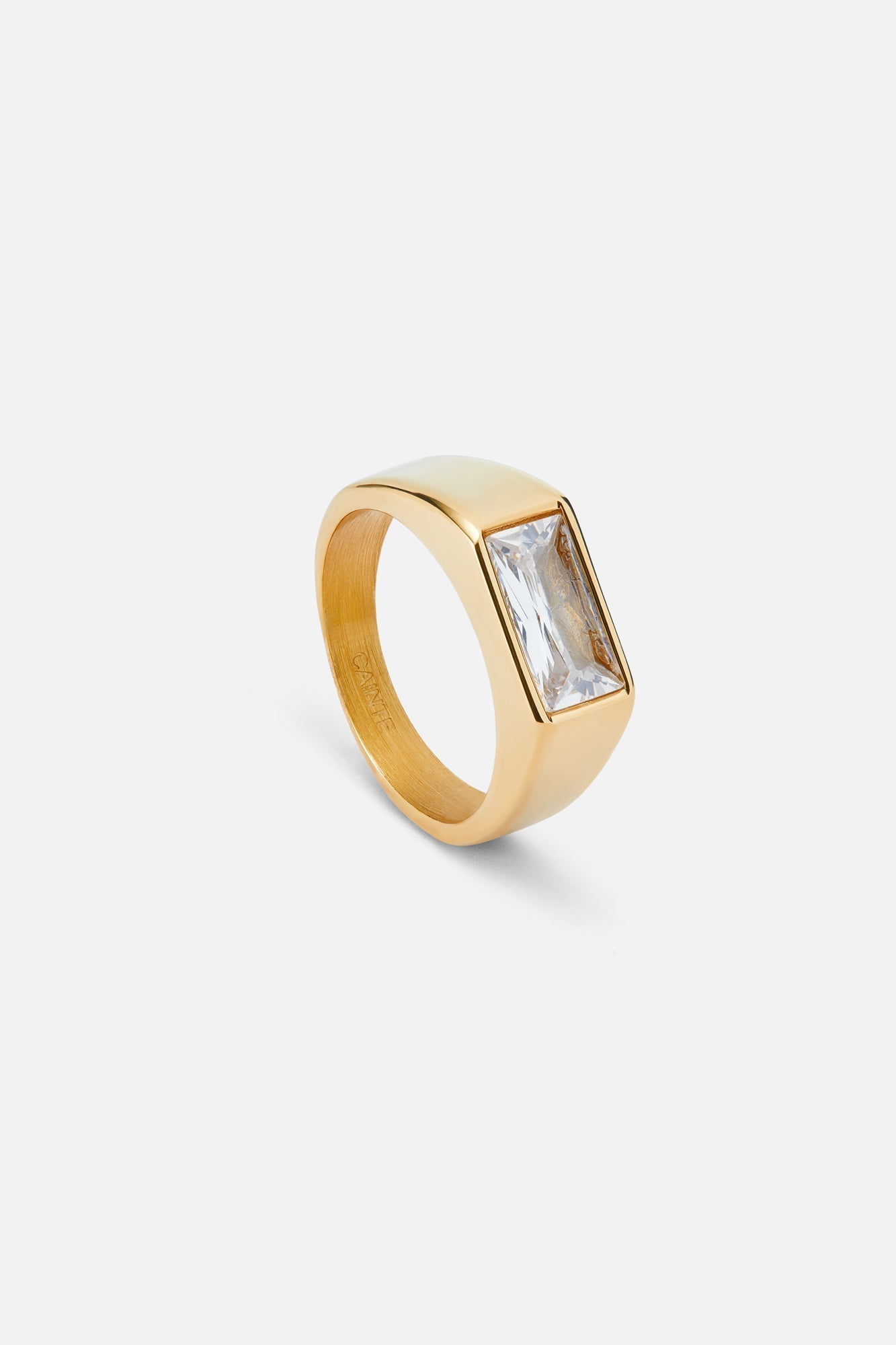 LUCKY RING