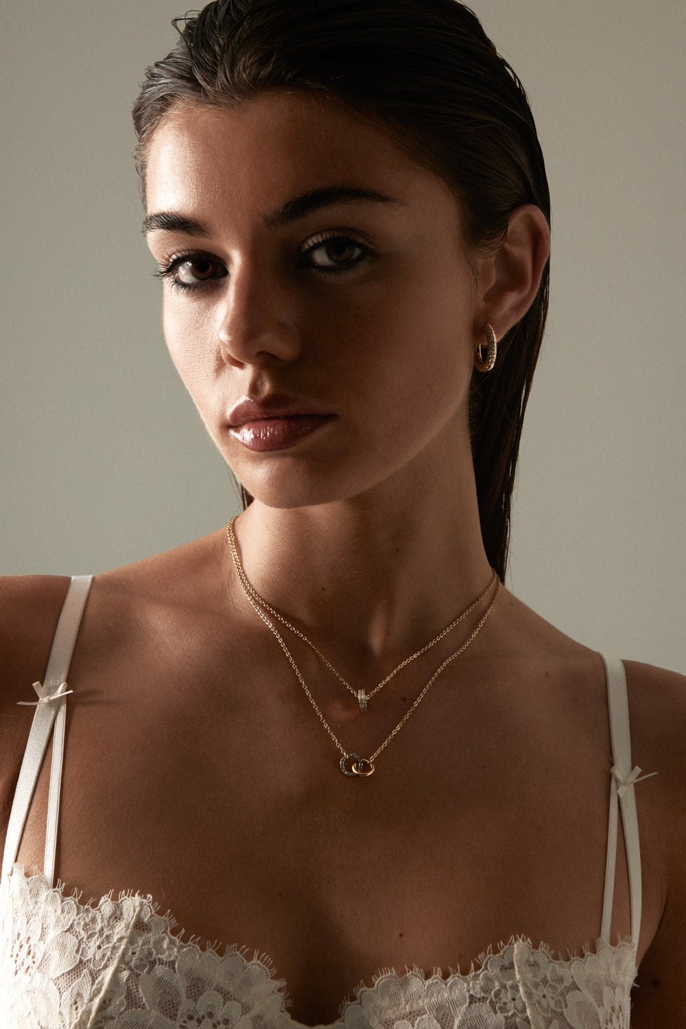 MOON NECKLACE