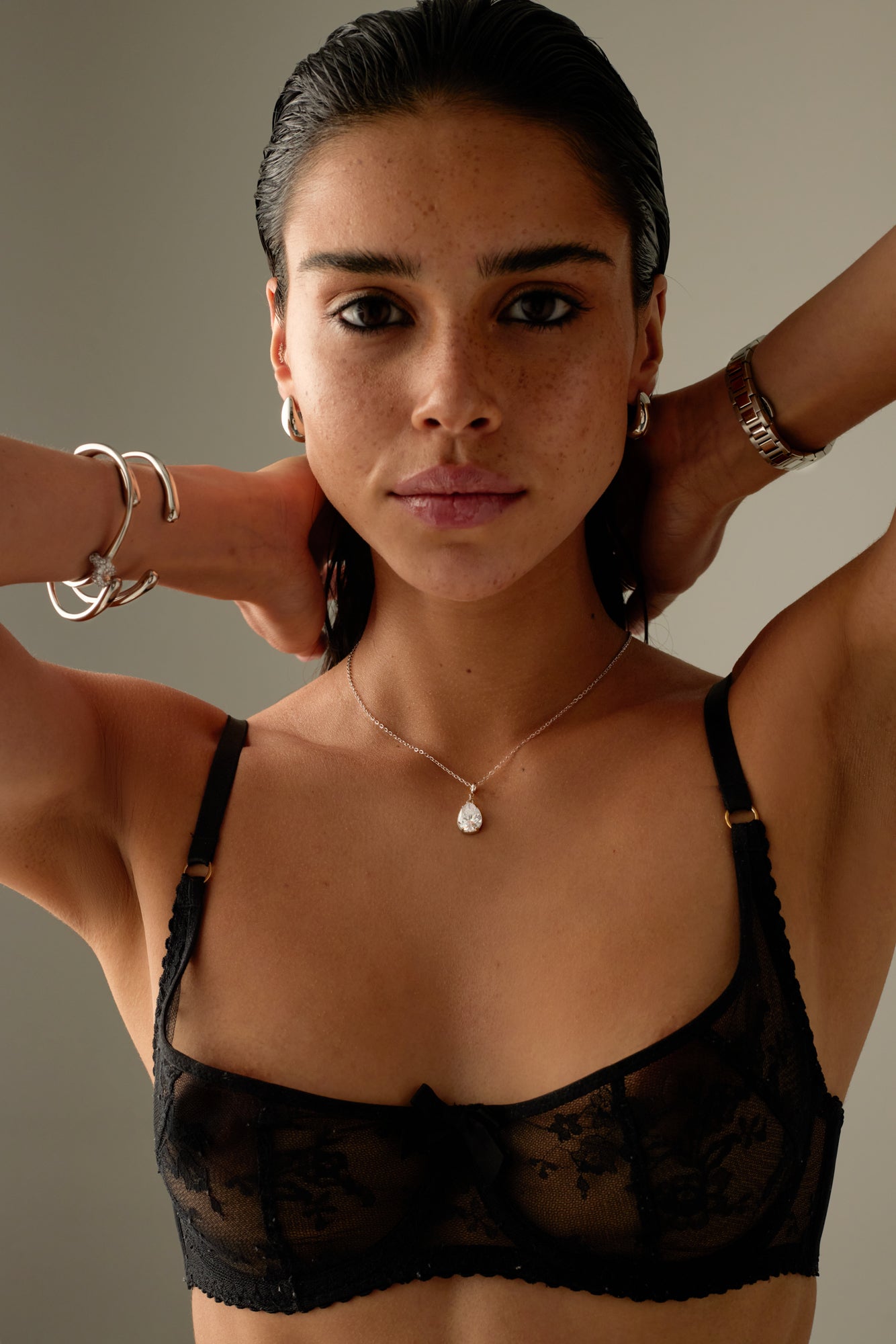 MUSE NECKLACE