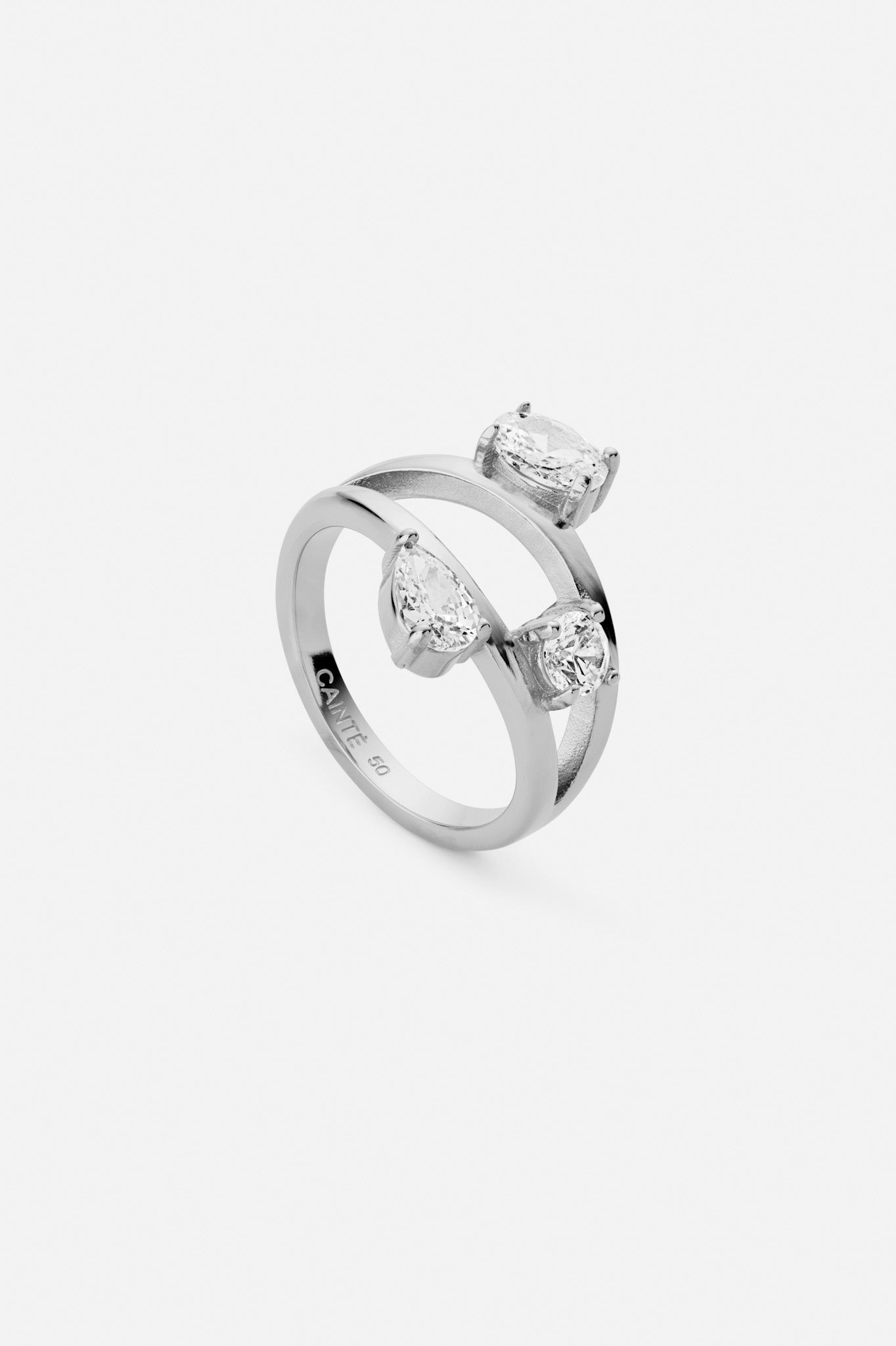 SOLAIRE RING