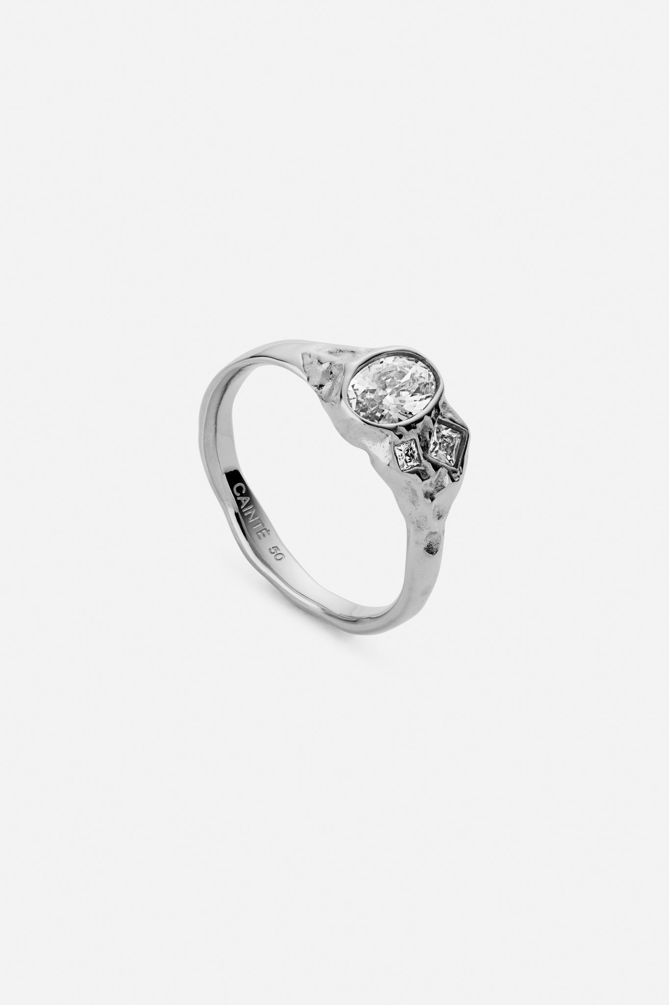 SOREIA RING