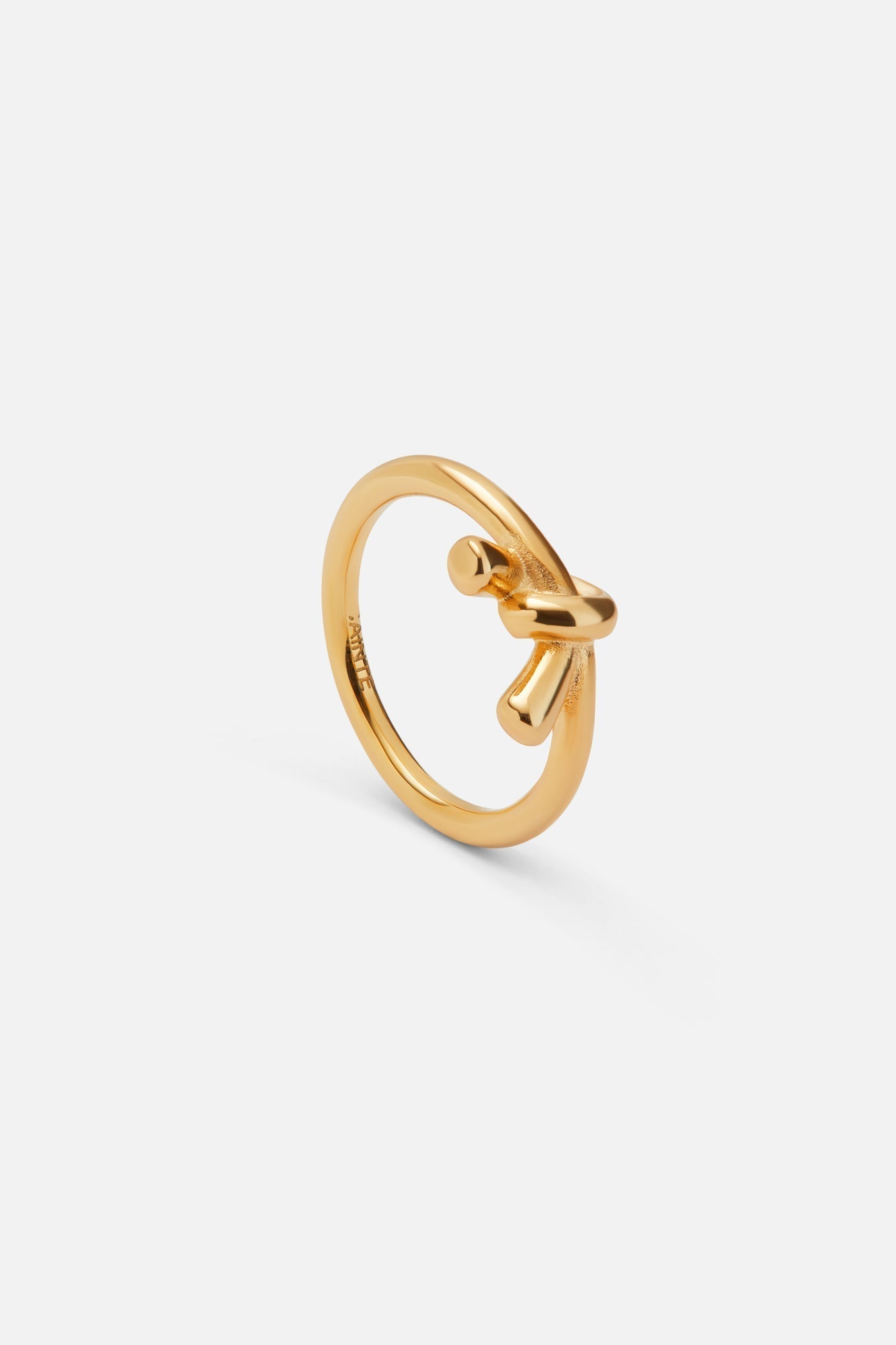TIED RING